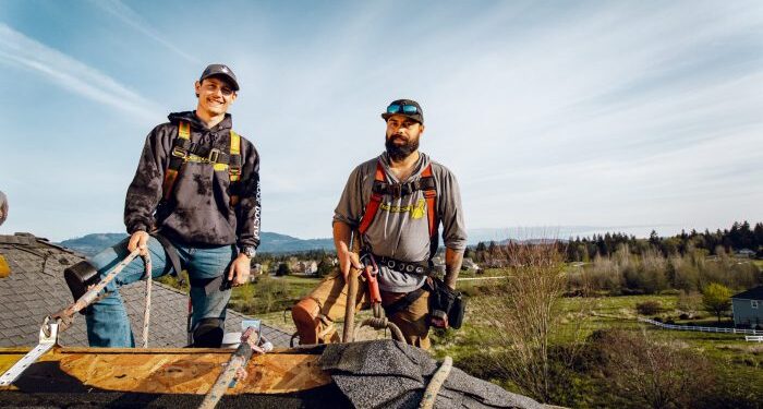 Local vs National Roofing Companies: Pros and Cons