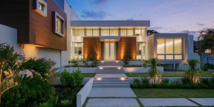 Illuminating Your Spaces with Outdoor Lighting Tips – Goldberg Home